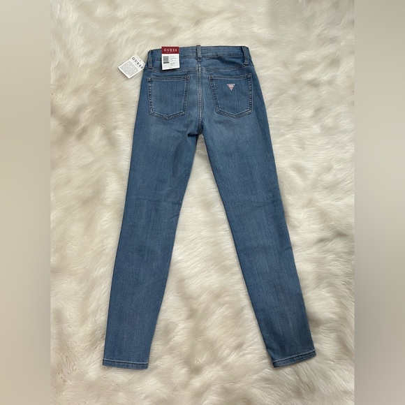 🆕 Guess Curvy Sophia Skinny Denim Jeans STRETCH Medium Wash, Mid-Rise 25X28 (2) - Picture 9 of 10
